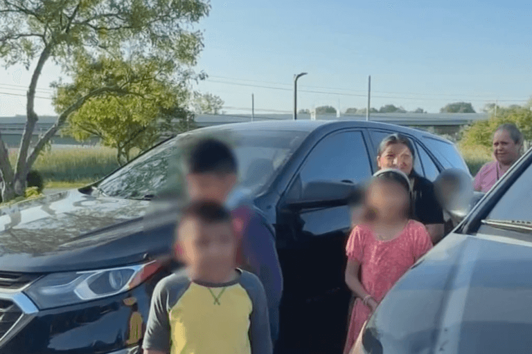 Fact Check: Are us citizens being detained in USA?