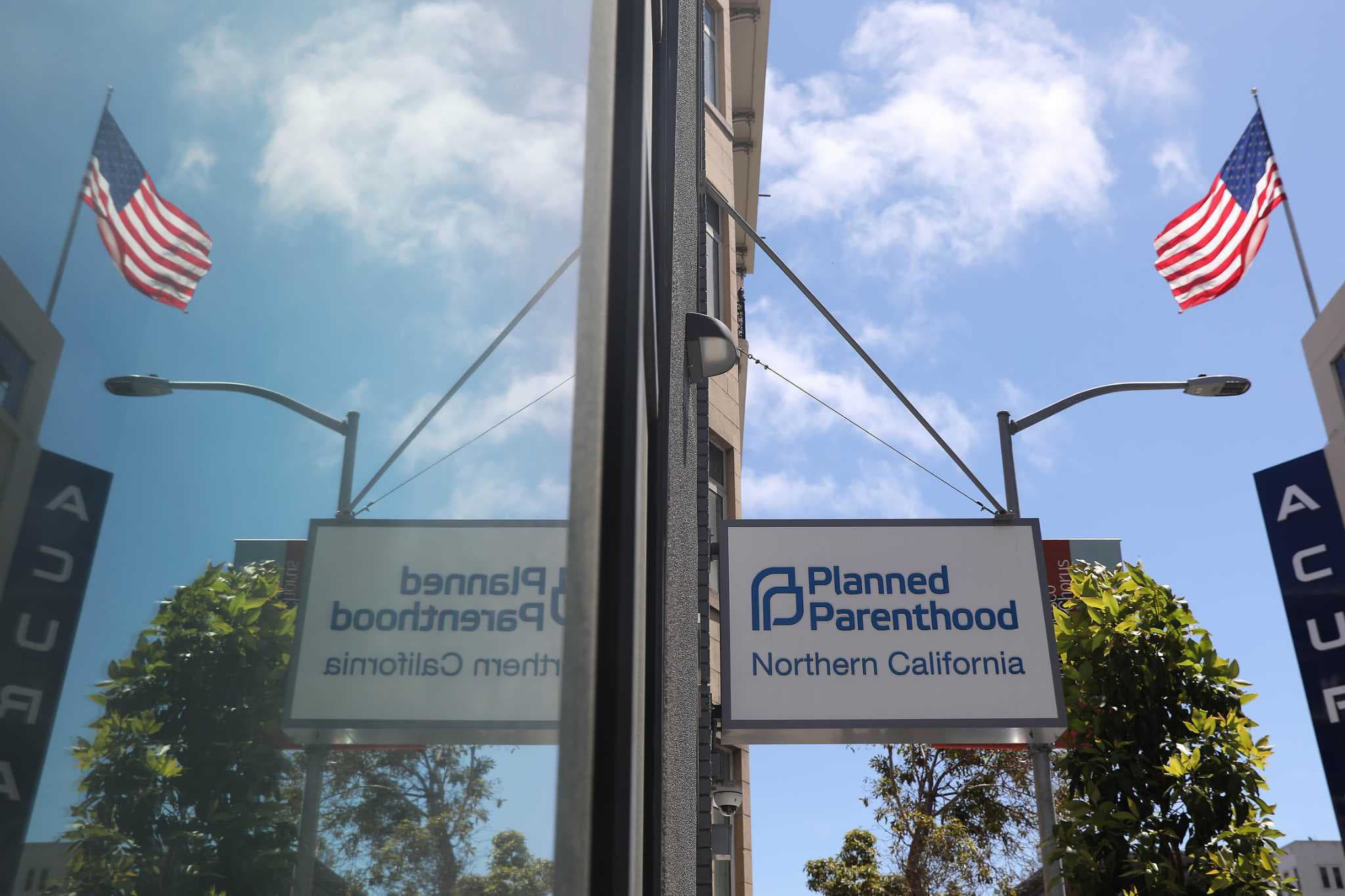 Fact Check: 90% of Planned Parenthood health centers at risk of closure are in states where abortion is legal.