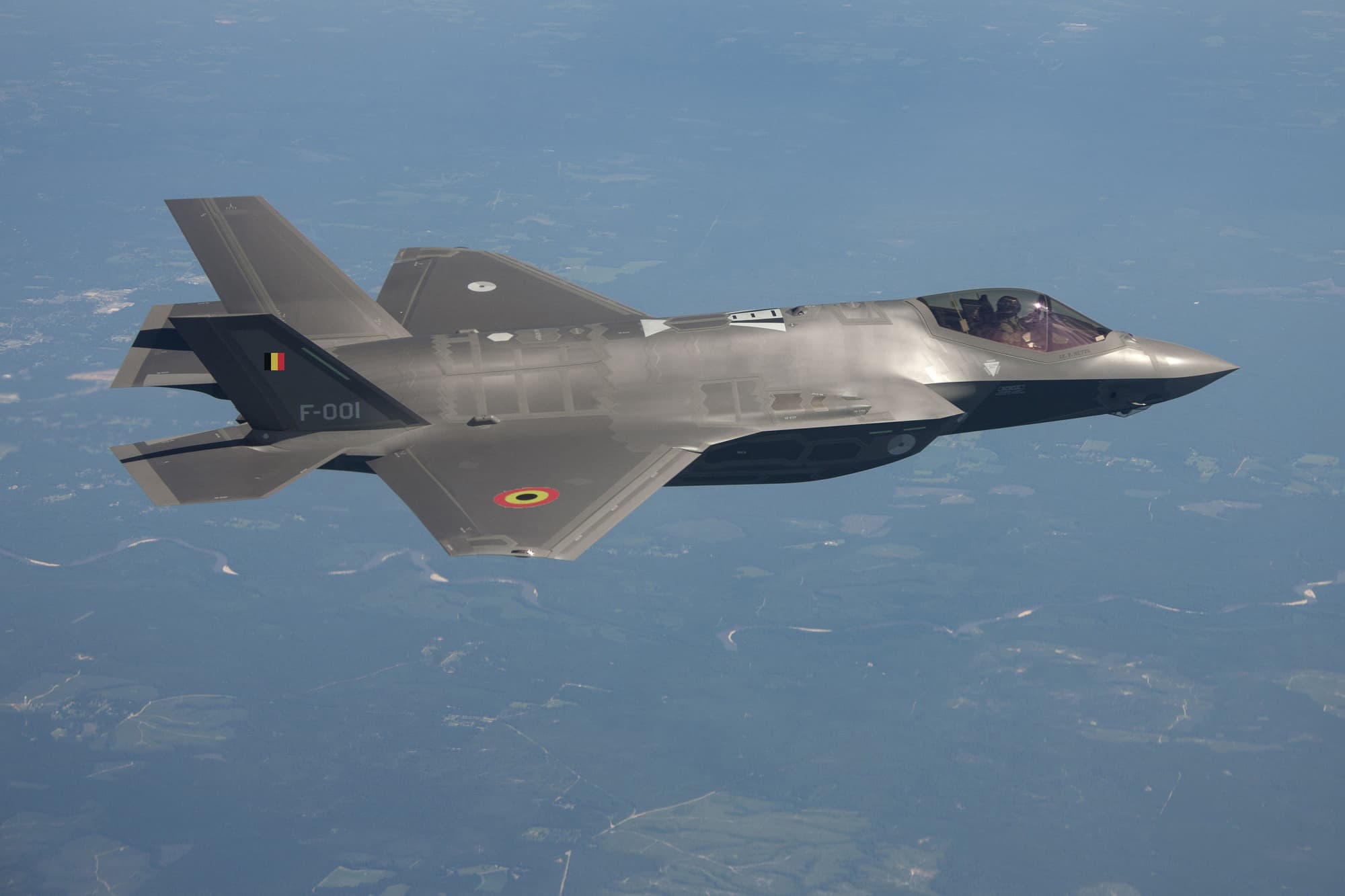 Fact Check: Le F35 belge peut être neutralisé a distance par les USA