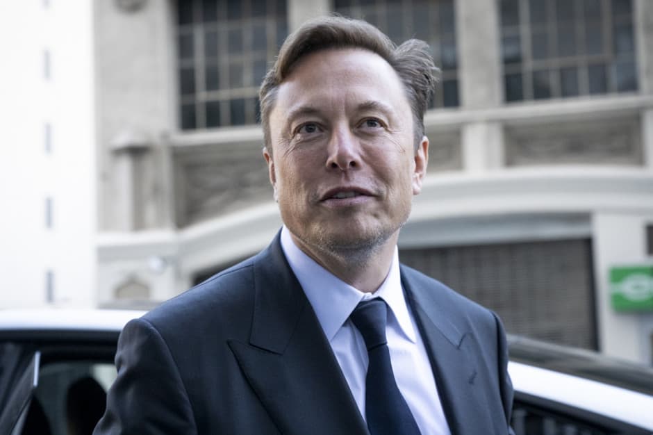 Fact Check: Czy Elon Musk wykonał neonazistowski gest