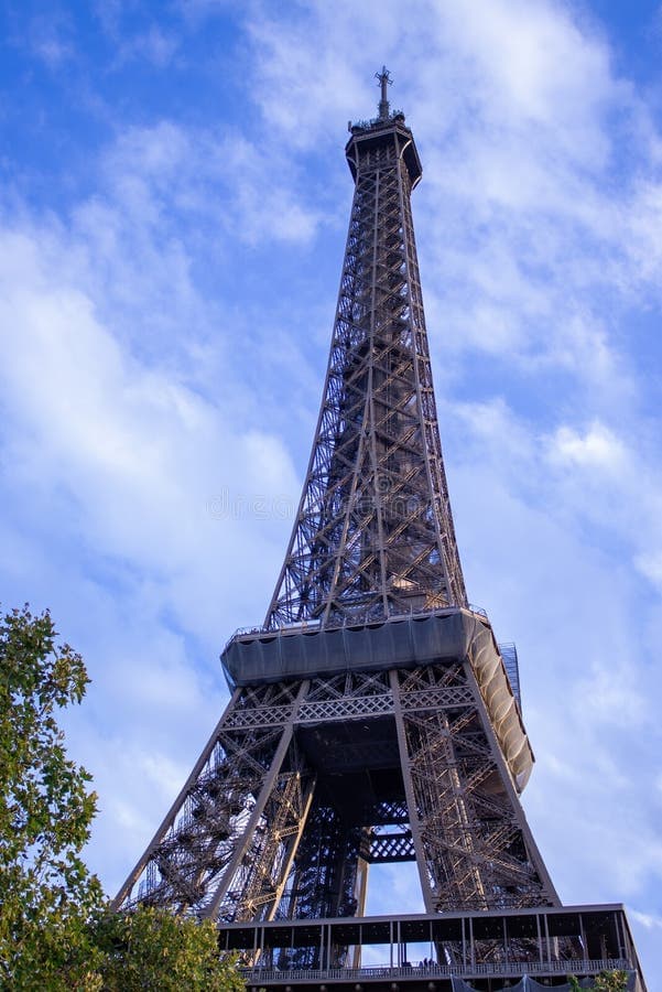 Fact Check: The Eiffel Tower is one of the most visited monuments in the world.