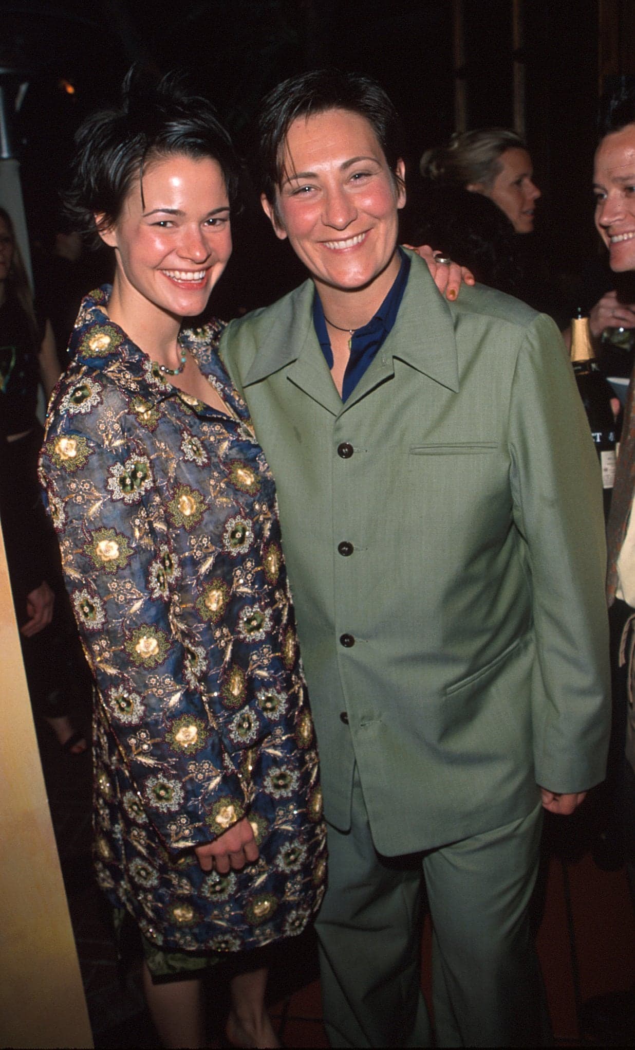 Fact Check: Is kd lang married?