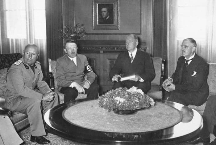 Fact Check: Hitler hoped to ally with Britain against the communists 