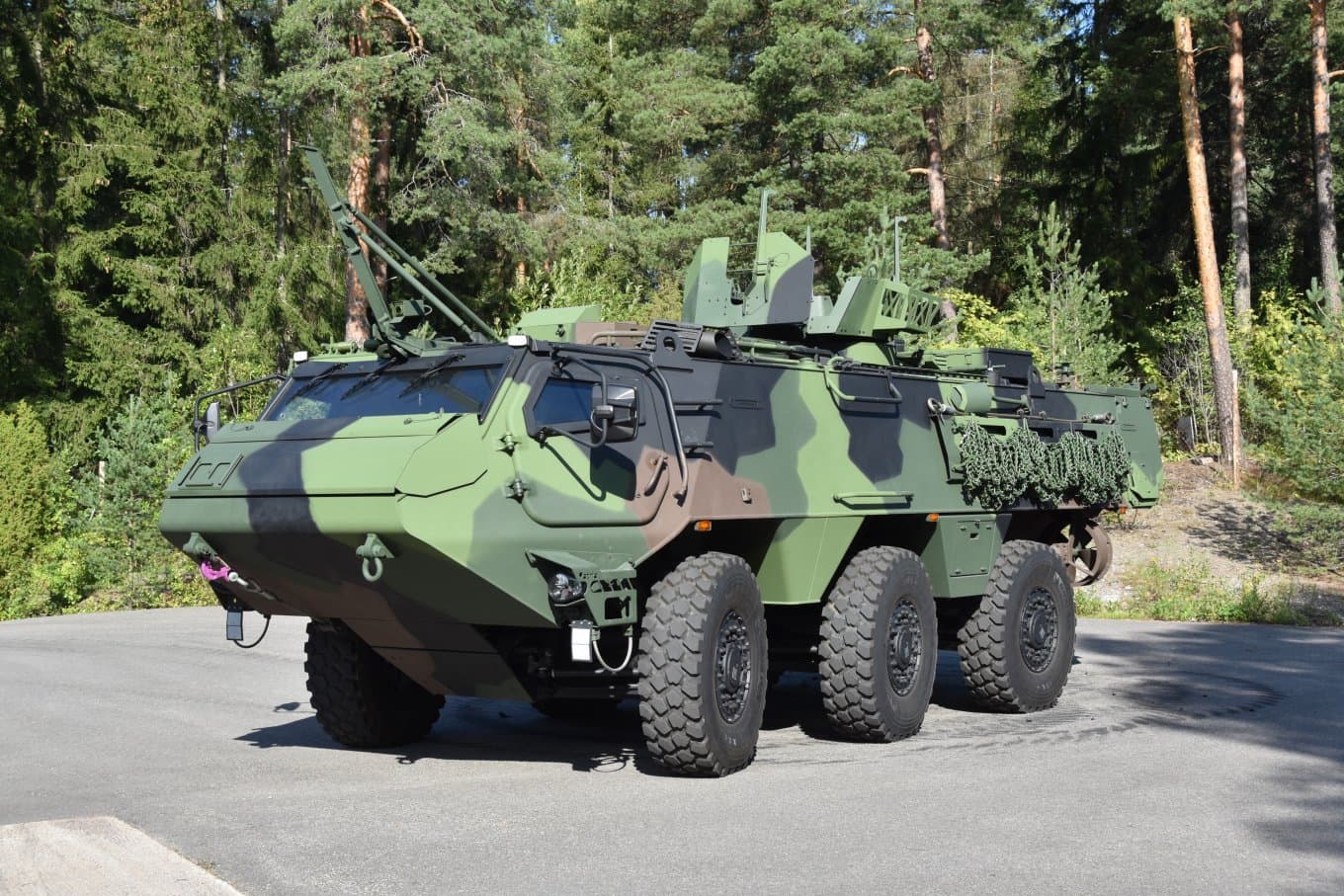 Fact Check: Finland, Latvia, Sweden, and Germany collaborated on the Patria 6x6 development.