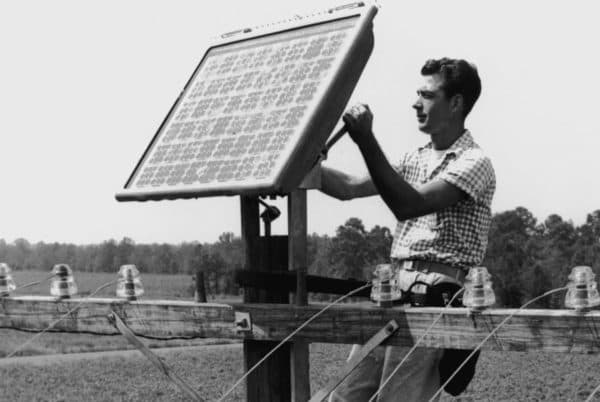 Fact Check: Modern solar panels were developed at Bell Labs in the 1950s.