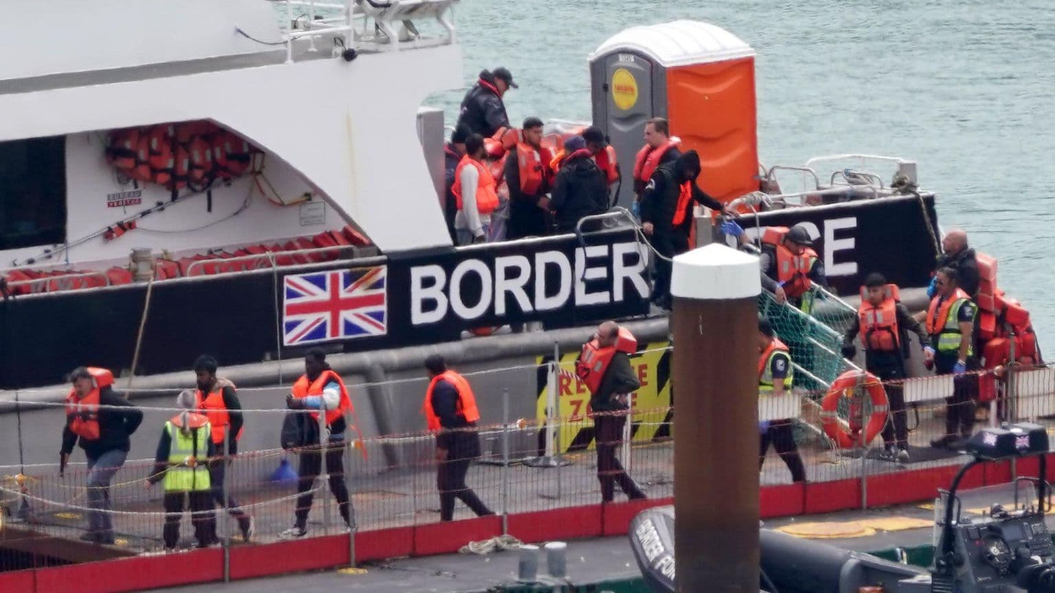 Fact Check: Four of the top 10 countries for small boat arrivals in the UK are near Kenya.