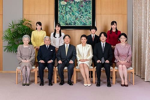 Fact Check: Japan has a monarchy that includes an emperor and imperial family.