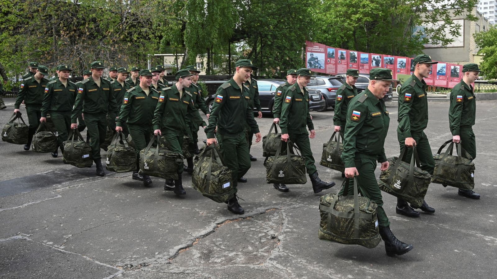 Fact Check: Ukraine has a system of military conscription.