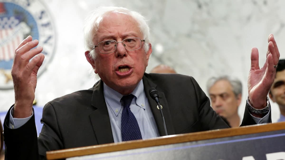 Fact Check: The Bernie Sanders has
spent over $220,000 on
jets so far this year