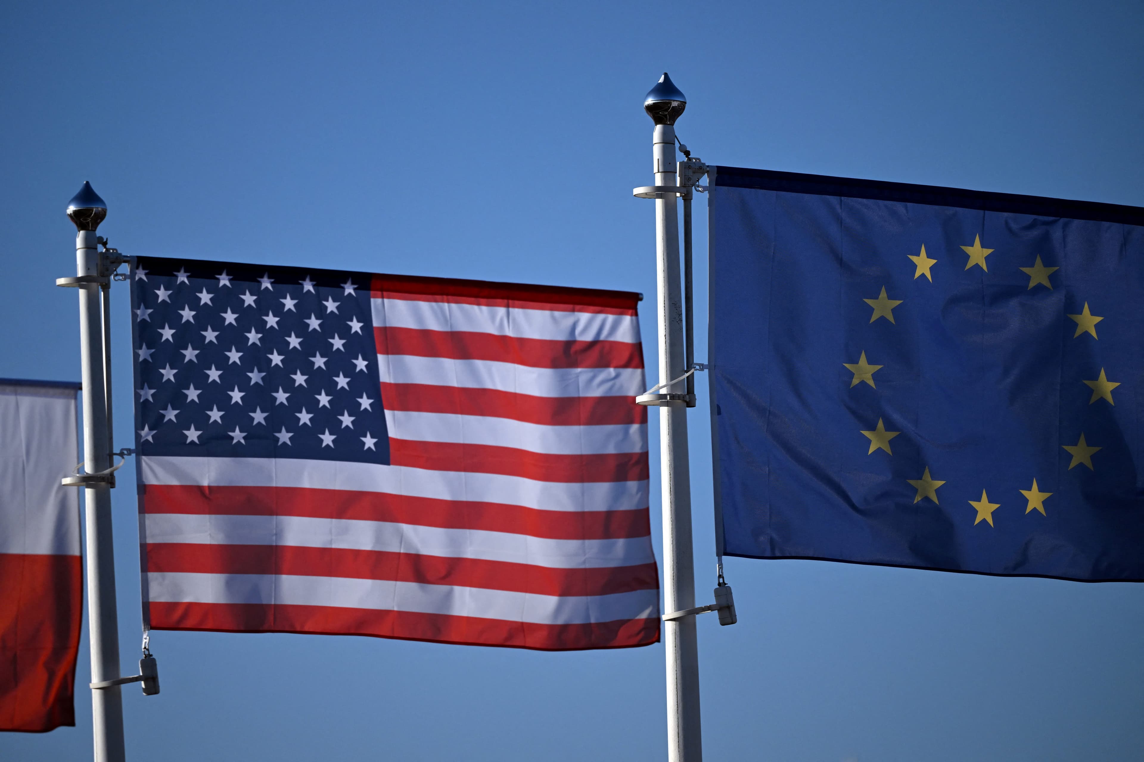 Fact Check: Total bilateral trade in goods between the EU and the U.S. was 851 billion euros in 2023.