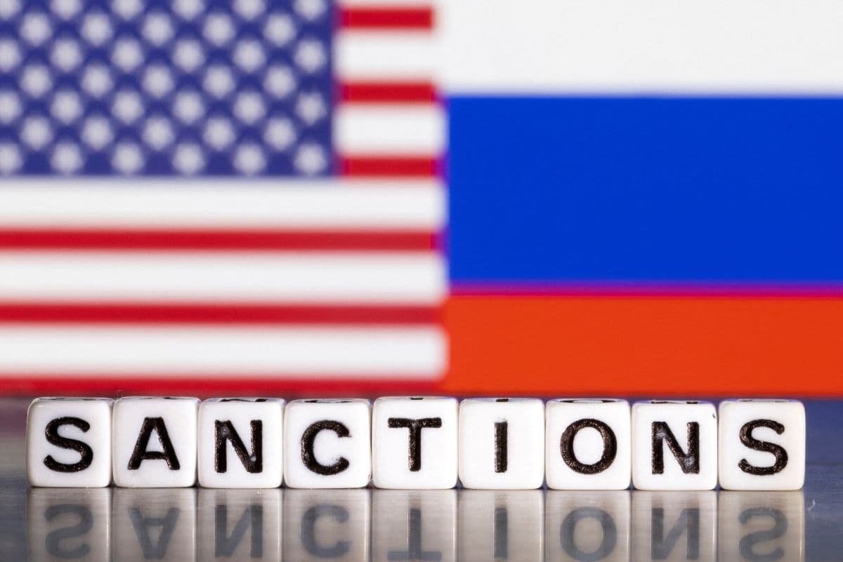 Fact Check: The United States has a history of imposing sanctions on Russia.