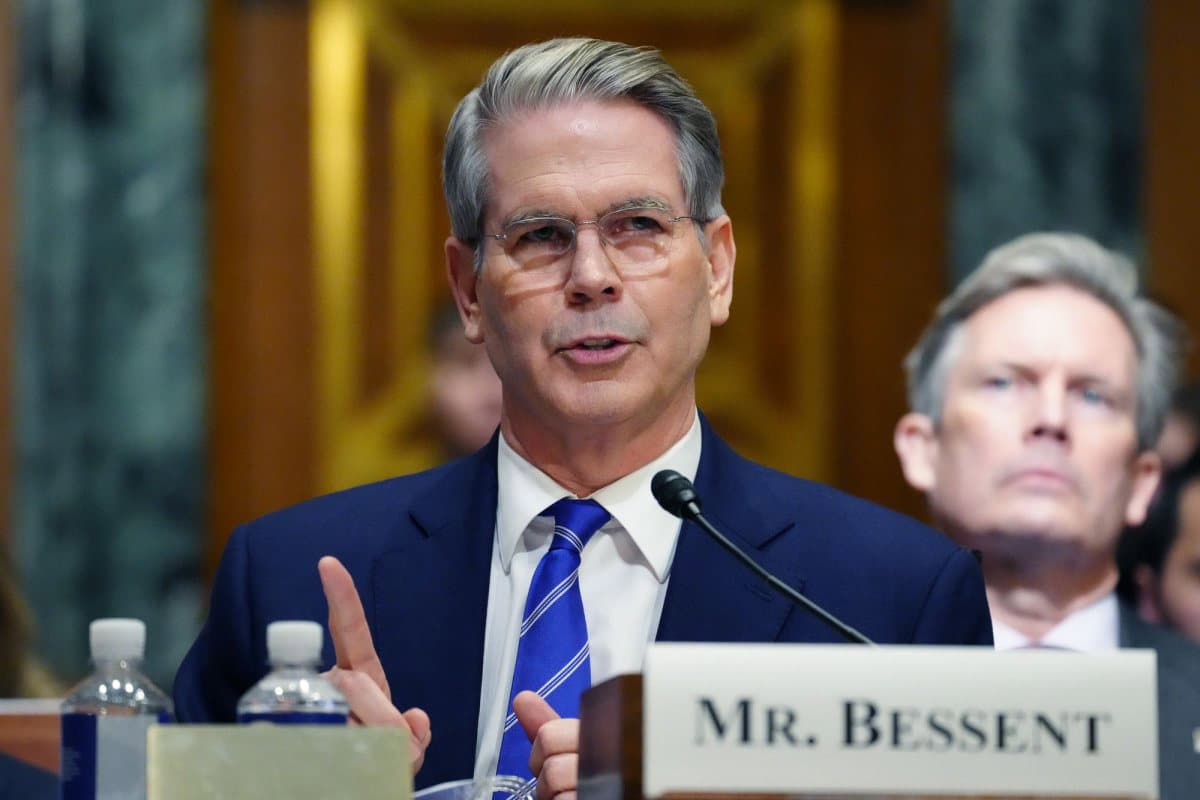 Fact Check: The US Treasury Department manages economic sanctions against foreign entities.