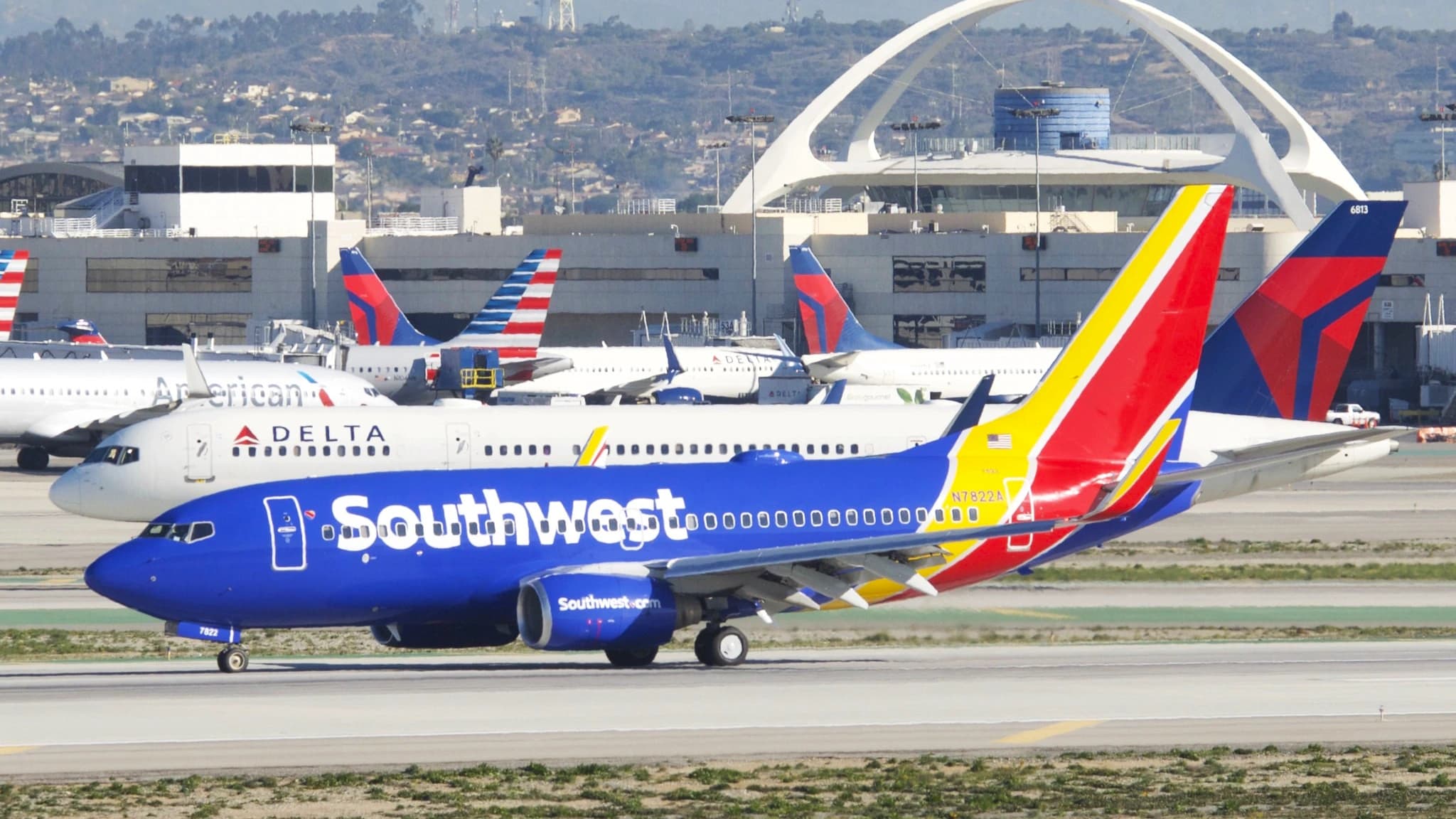 Fact Check: Flight cancellations can disrupt legislative attendance.