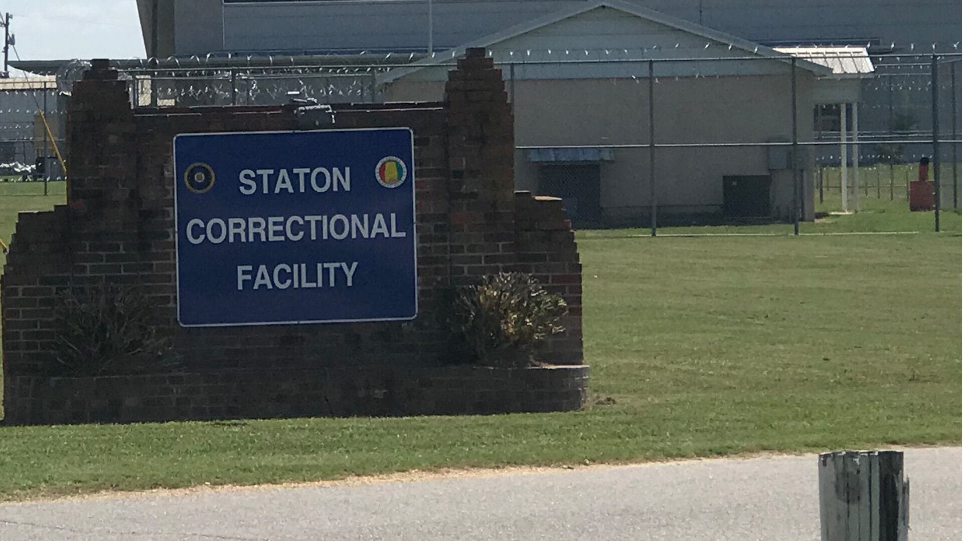 Fact Check: ICE reported 12 deaths in detention facilities since October 2024.