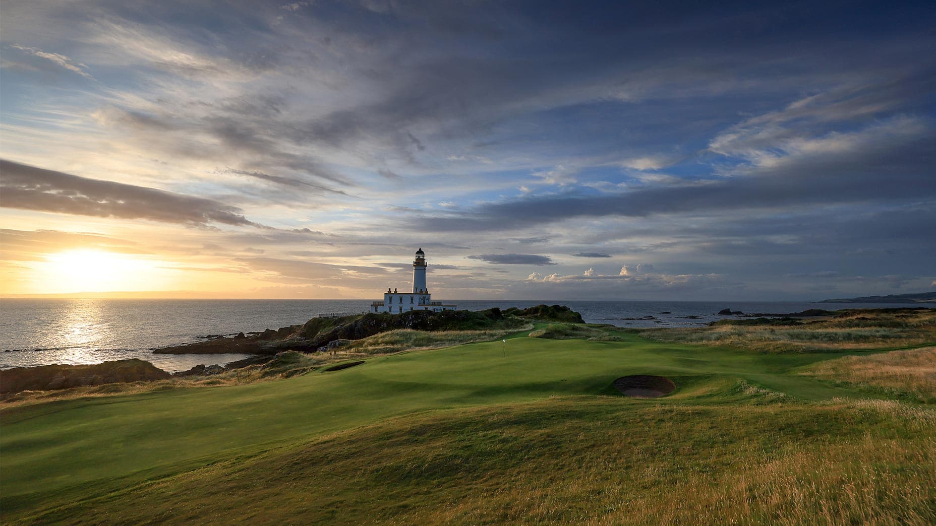 Fact Check: Turnberry is a famous golf course located in Scotland.