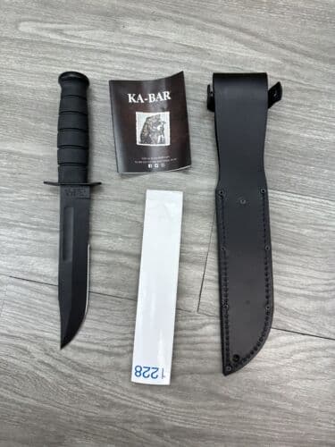 Fact Check: The KA-BAR knife is a type of fixed-blade knife.