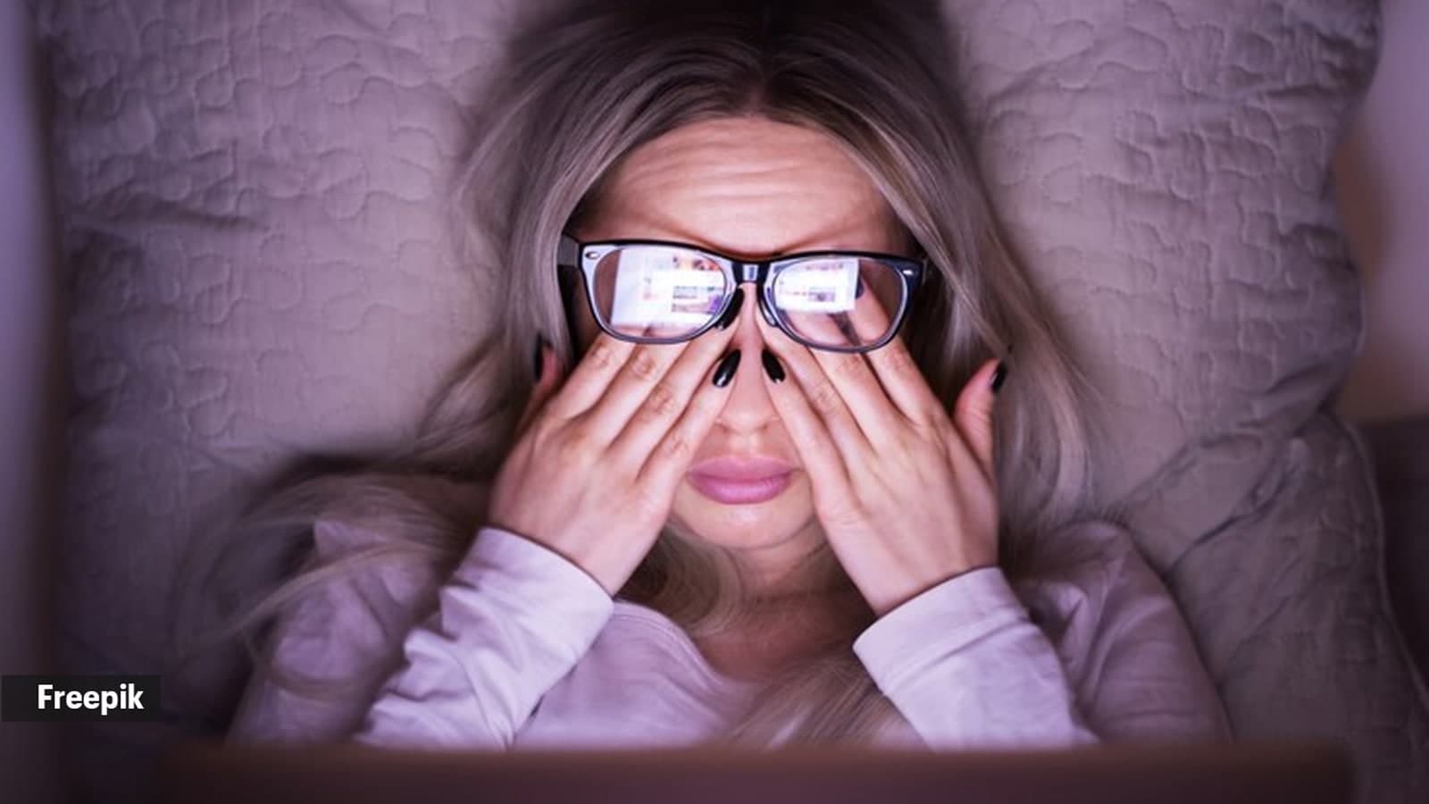 Fact Check: Sleep deprivation negatively impacts cognitive function and health.