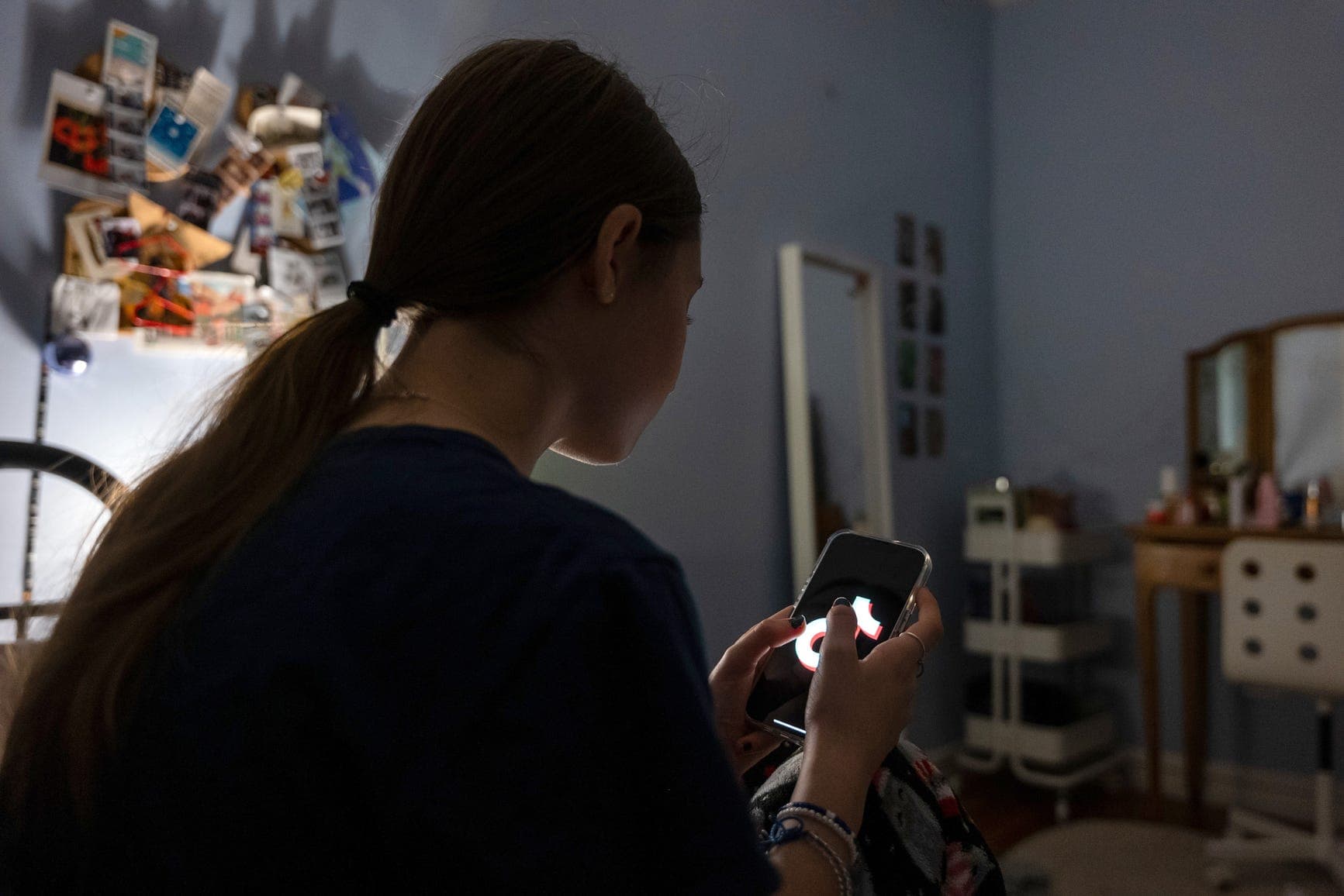 Fact Check: 59% of Wisconsin high school students experienced at least one mental health challenge last year.