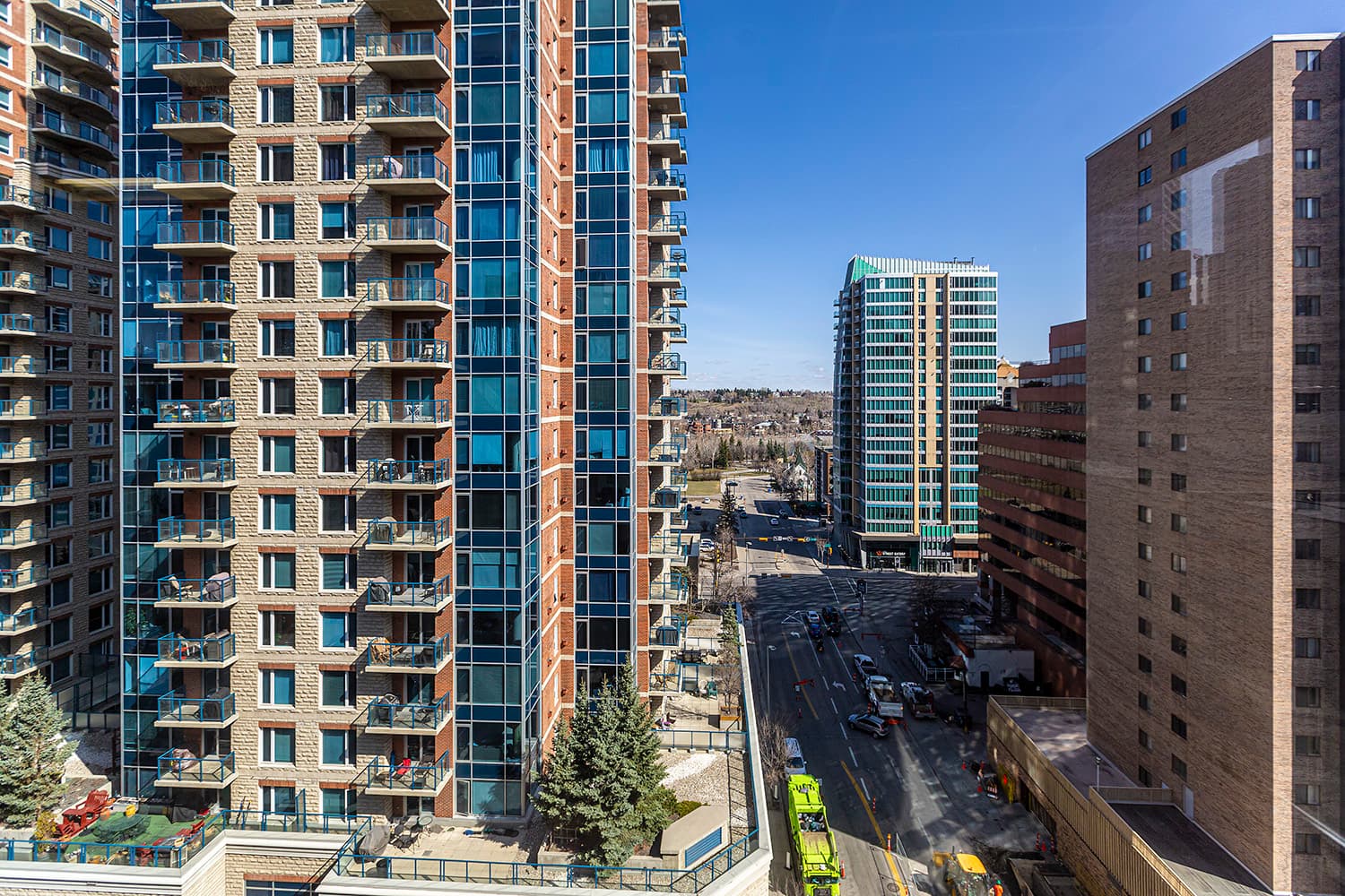 Fact Check: The average rental rate for condos in Calgary was $1,771 per month last October.