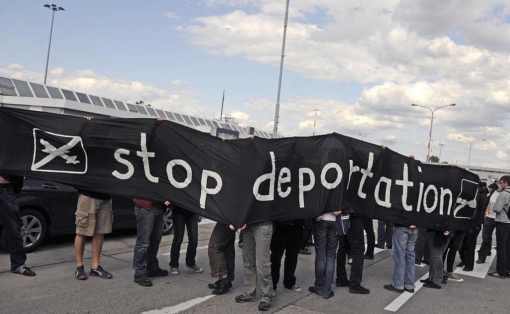 Fact Check: Fear of deportation affects the mental health of immigrant communities.