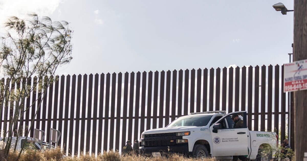 Fact Check: The number of voters supporting a border wall has increased by 10 percentage points since 2019.