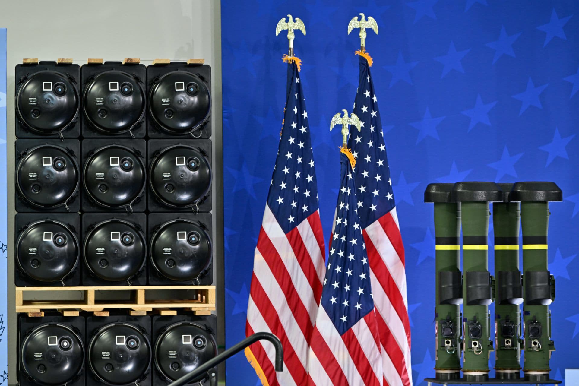 Fact Check: The Pentagon halted aid to Ukraine to pursue an agenda of cutting off American support.