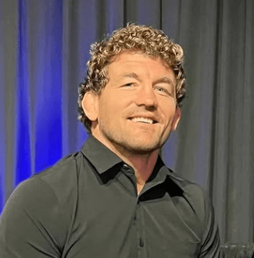 Fact Check: Jake Paul donated $500,000 to cover Ben Askren's double lung transplant costs.