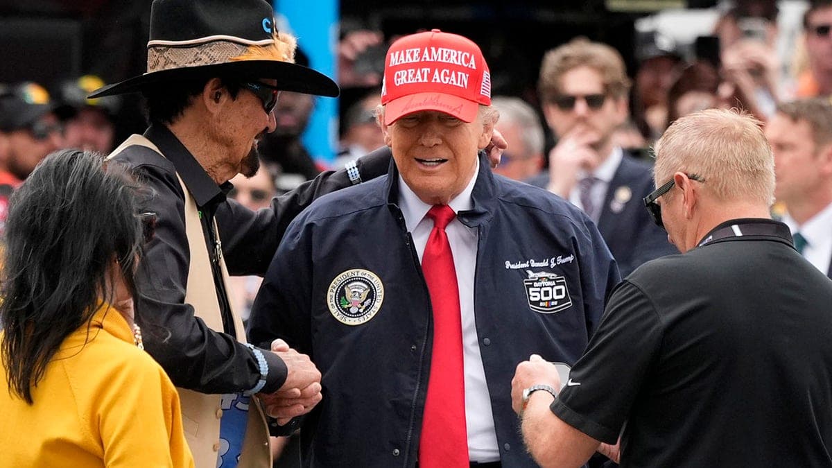 Fact Check: trump is a grifter
