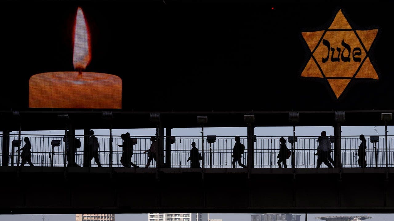 Fact Check: 6 million jews died on holocaust