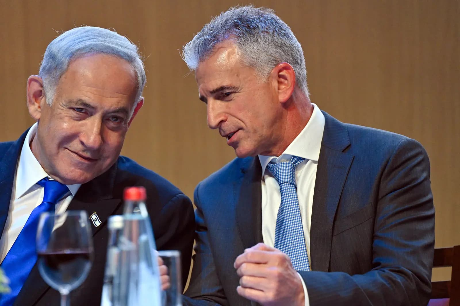 Fact Check: are 5 mossad agents dancing when 911 happens