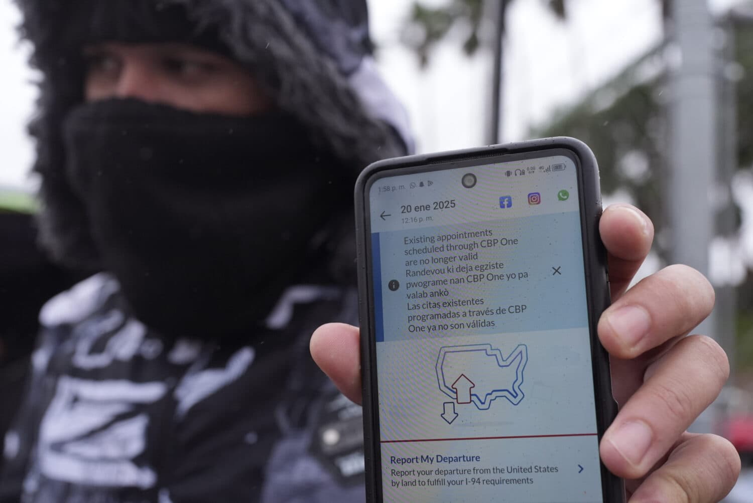 Fact Check: ICE has a self deportation app