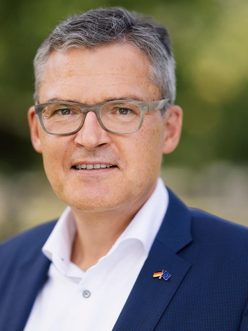 Fact Check: is roderich kiesewetter a foreign agent?
