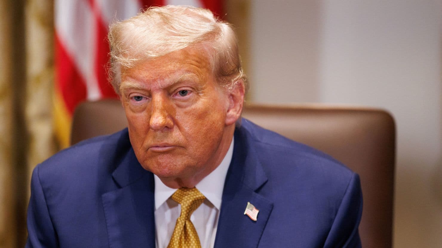 Fact Check: Trump threatened to bomb Moscow if Putin invaded Ukraine.