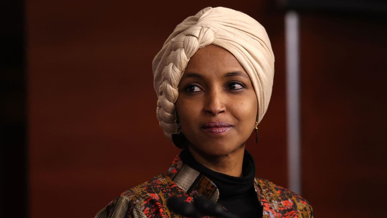Fact Check: Ilhan Omar is engaged to an artificial intelligence system named Grok.