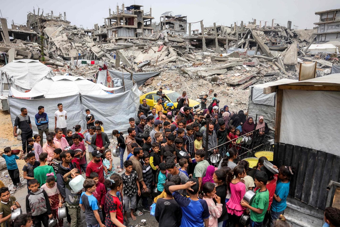 Fact Check: All Palestinians in Gaza are eligible for asylum in France.