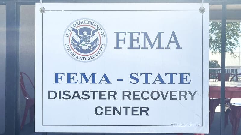 Fact Check: FEMA's disaster call center responded to every caller swiftly and efficiently.
