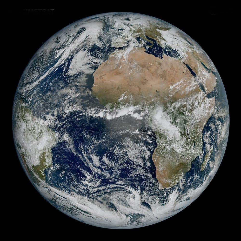 Fact Check: The Earth is flat