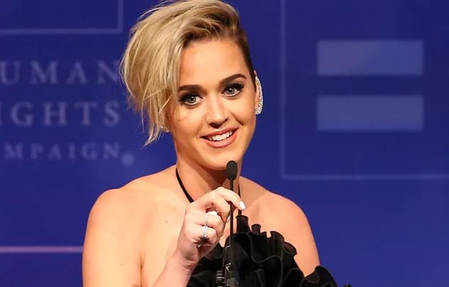 Fact Check: Is Katie perry gay