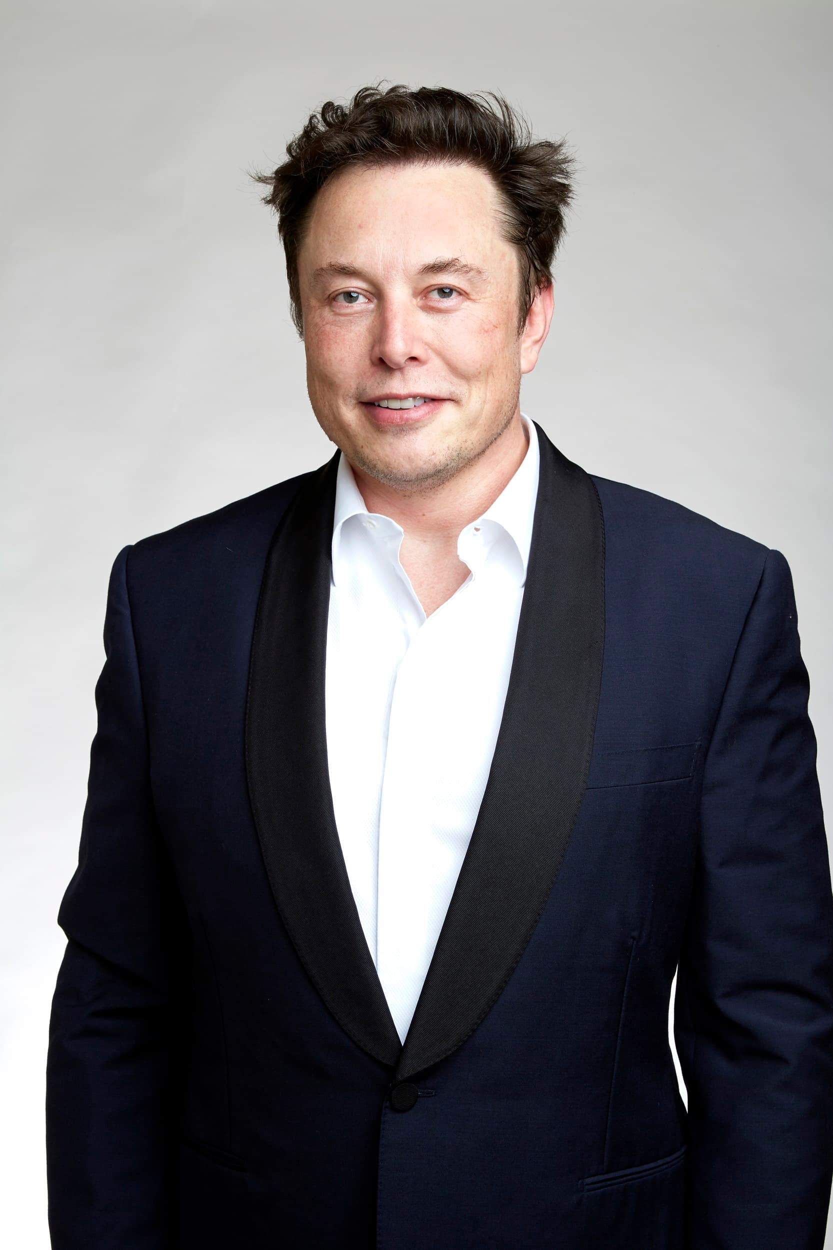 Fact Check: Elon did a Nazi Salute 
