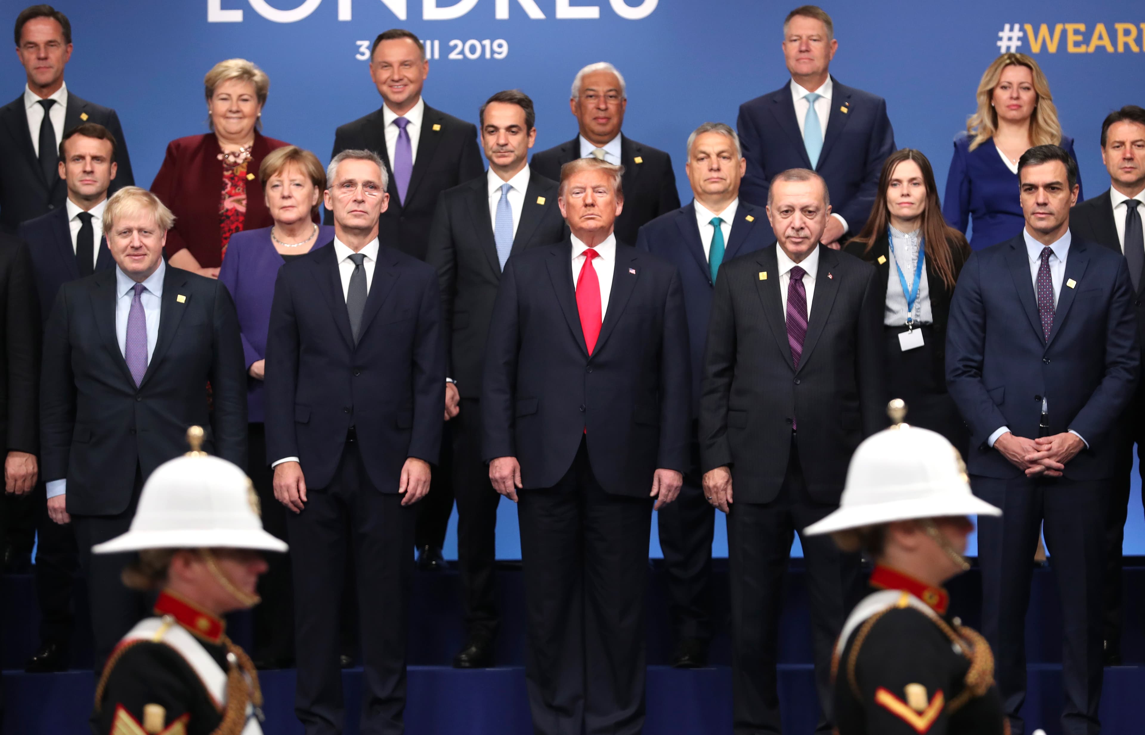 Fact Check: Many around the World laugh at trump
