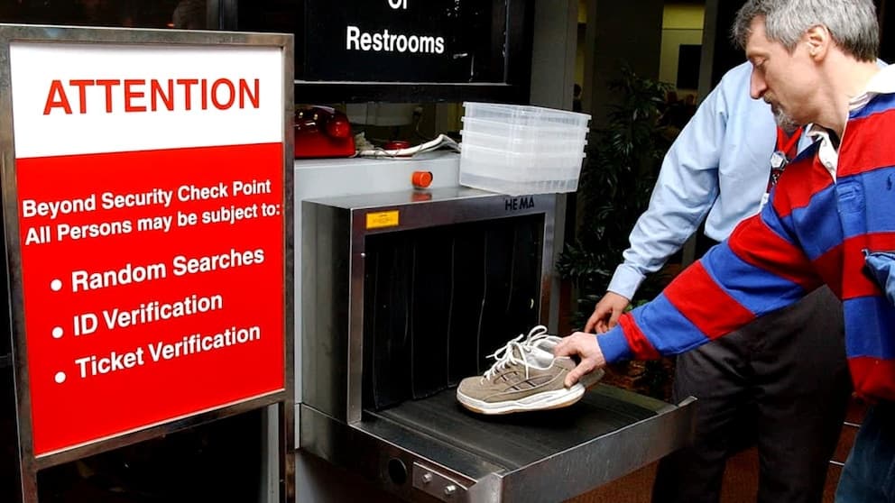 Fact Check: TSA to END SHOES- OFF POLICY AT MANY U.S. AIRPORTS