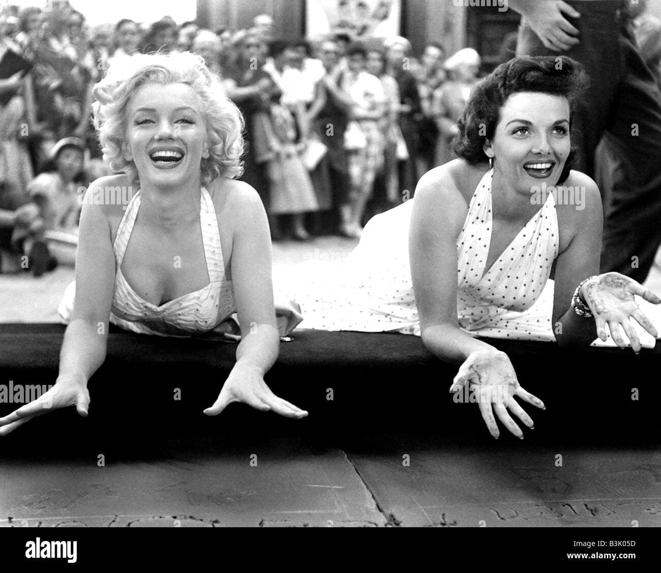 Fact Check: Marilyn Monroe slept with Jane Russell.