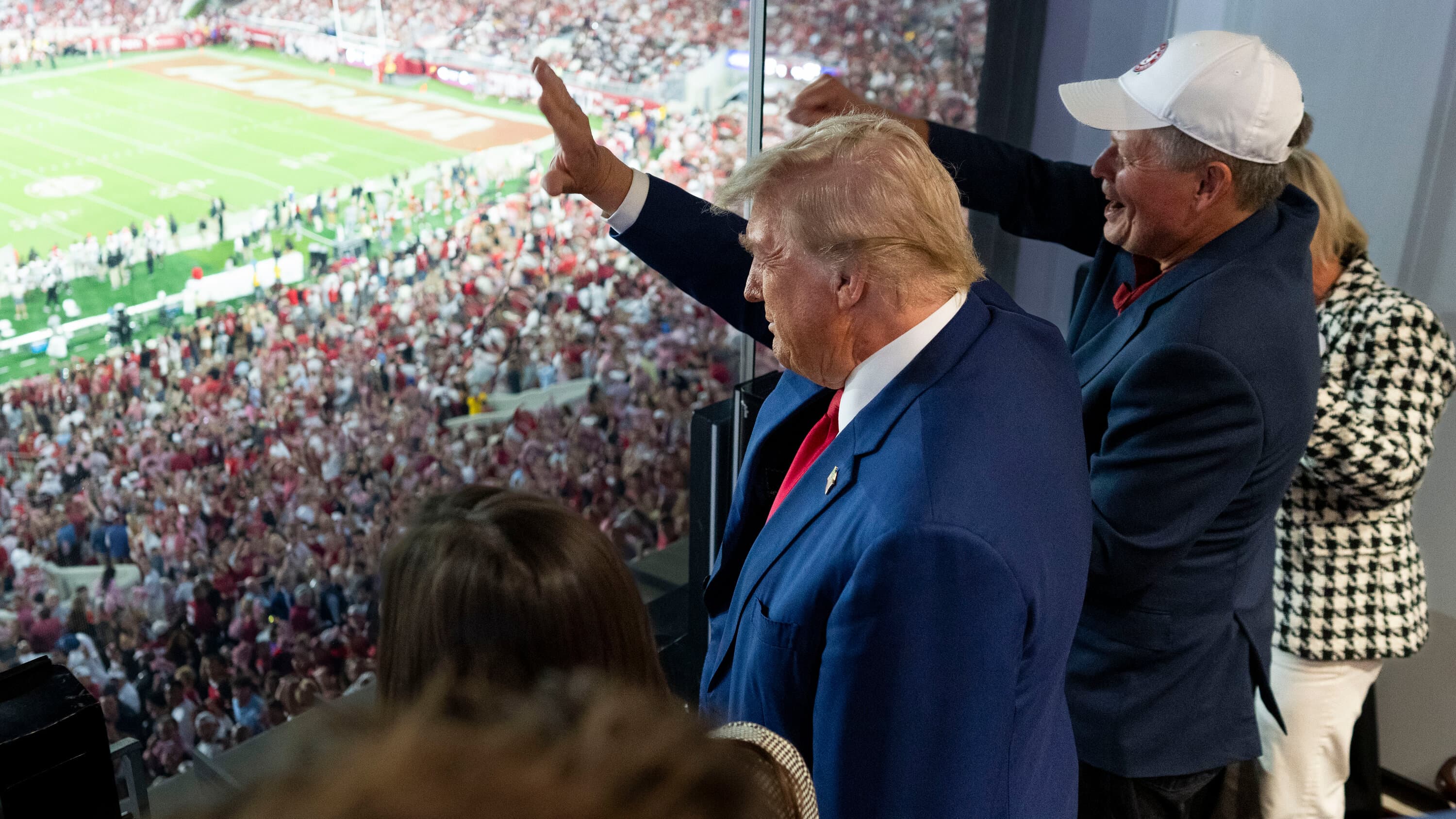 Fact Check: TRUMP BOOED BY SOCCER FANS AT FIFA CLUB WORLD CUP FINAL DAILY BEAST