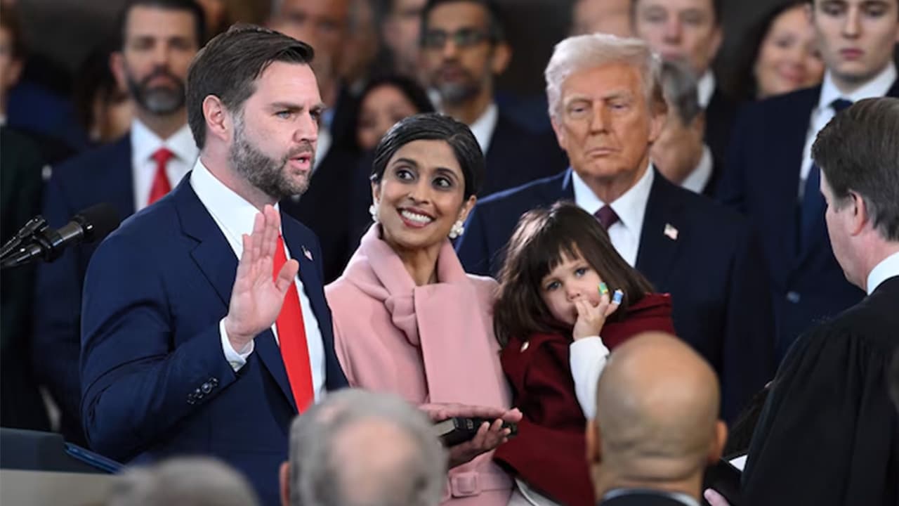 Fact Check: JDVanceHeads VanceHea to Nantucket for Private $250,000 Per Couple Event