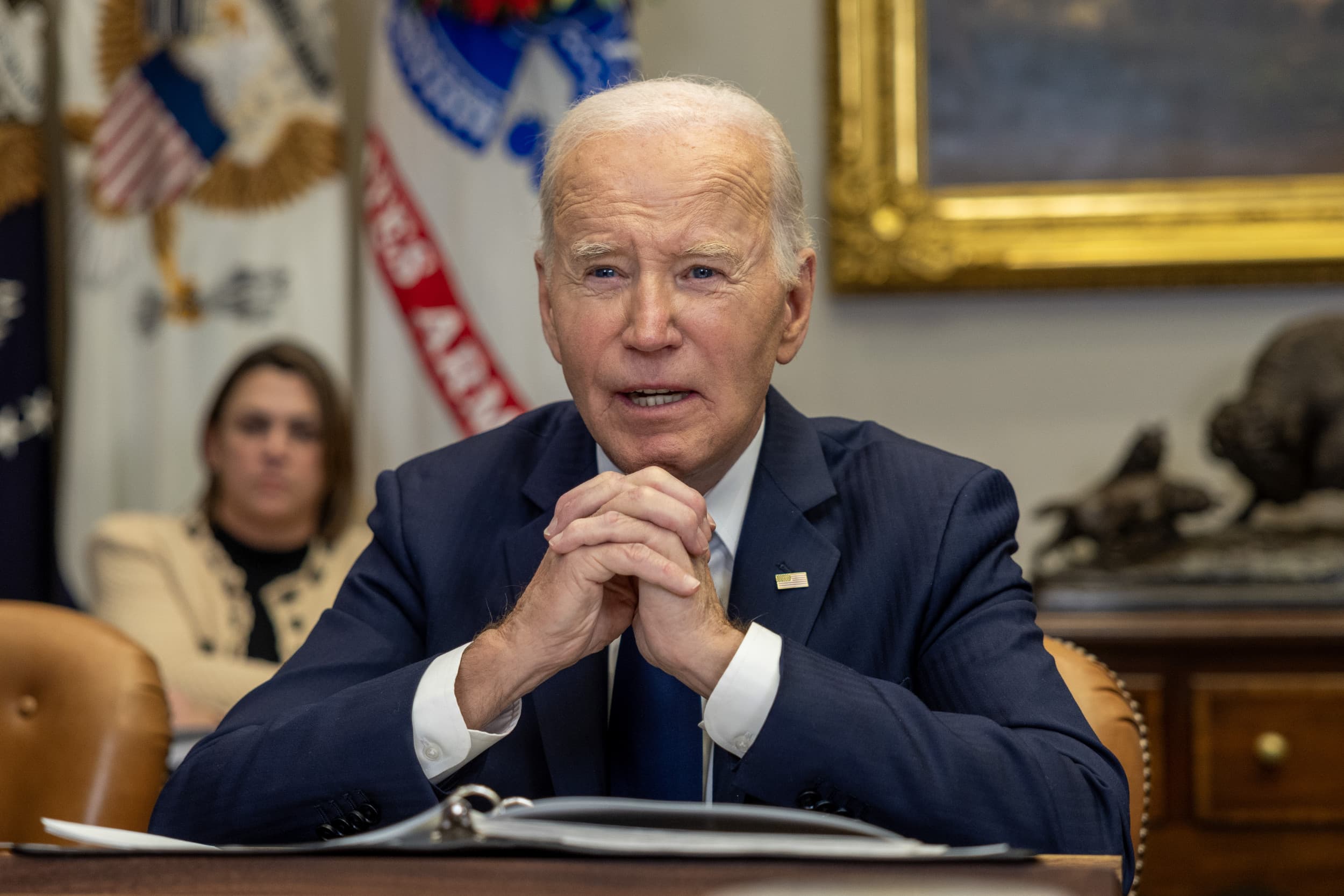 Fact Check: A Nation Holds Its Breath:A somber and heart-wrenching moment gripped the nation today as President of the United States took the podium for an unexpected press conference at the White House — his voice trembling, his eyes red with emotion…