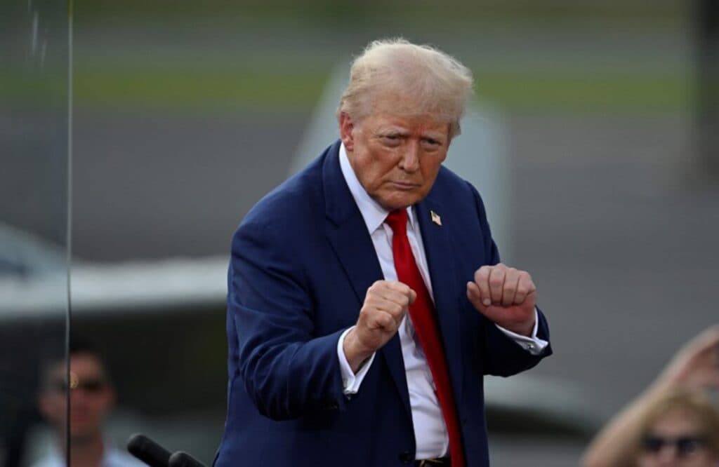 Fact Check: trump launching a cryptocurrency platform
