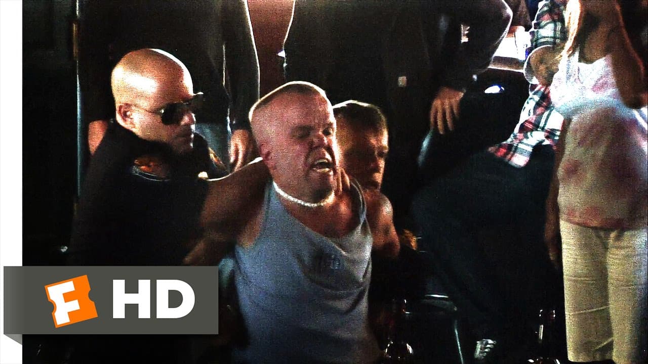 Fact Check: wee man from jackass looks like aaron paul