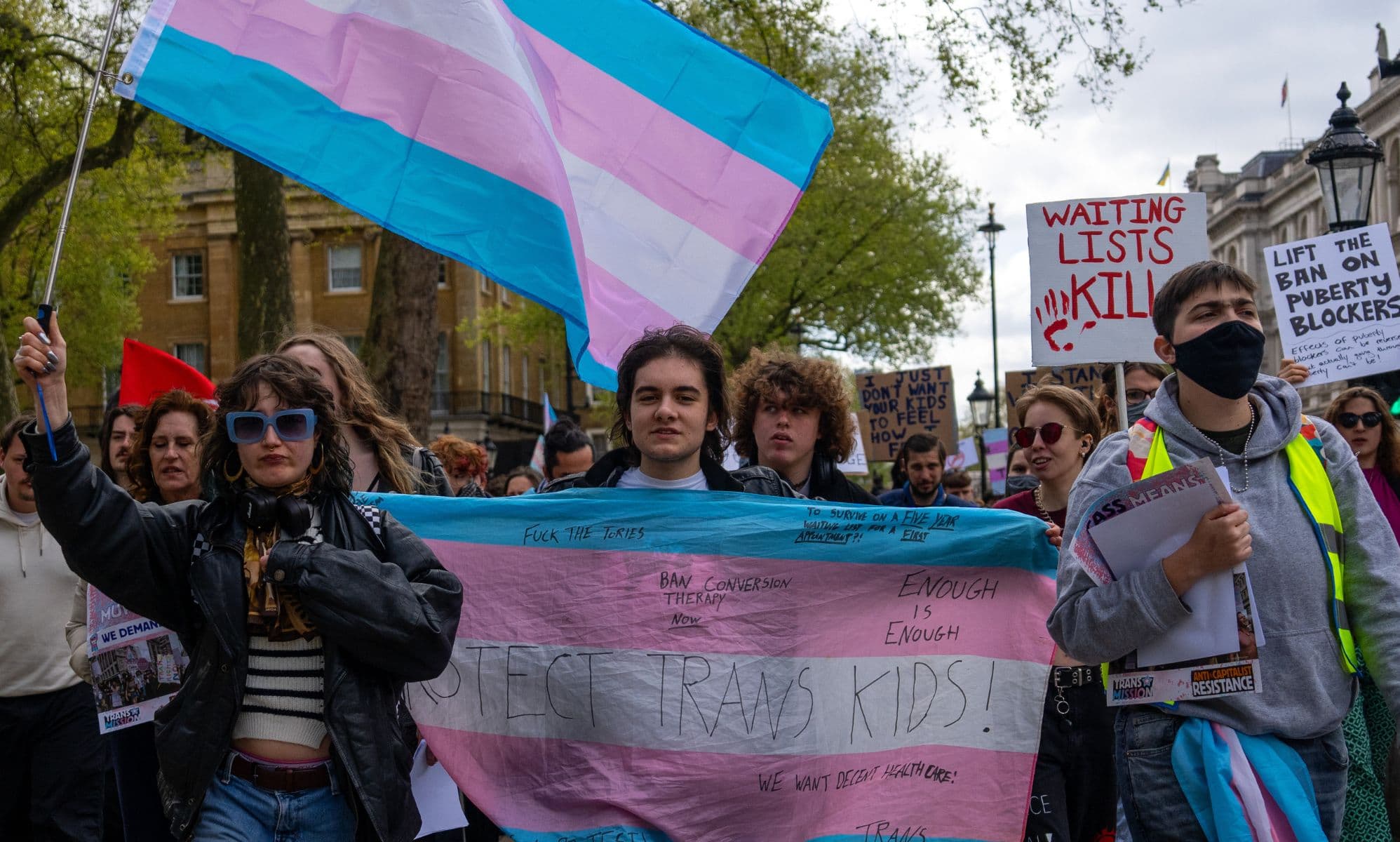 Fact Check: puberty blockers causes infertility
