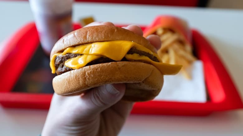 Fact Check: Alabama has the most fast food restaurants per capita.