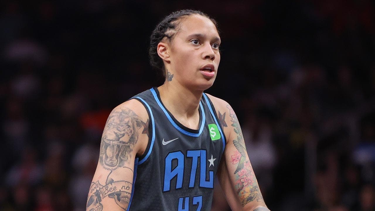 Fact Check: Brittney Griner a male?